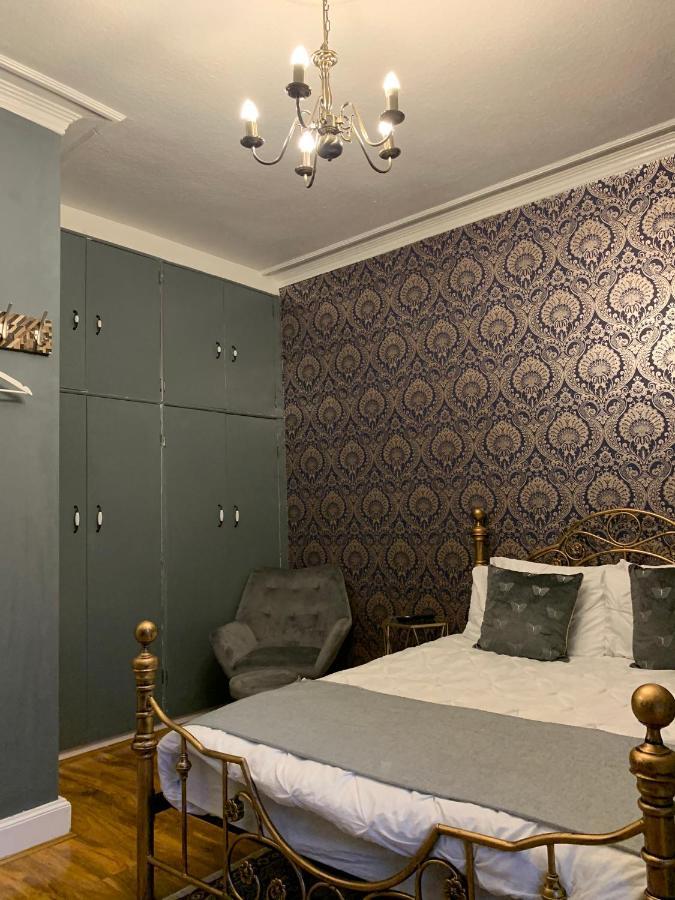 Glamours Stylish Victorian Apartment Near City Centre เอดินบะระ ภายนอก รูปภาพ