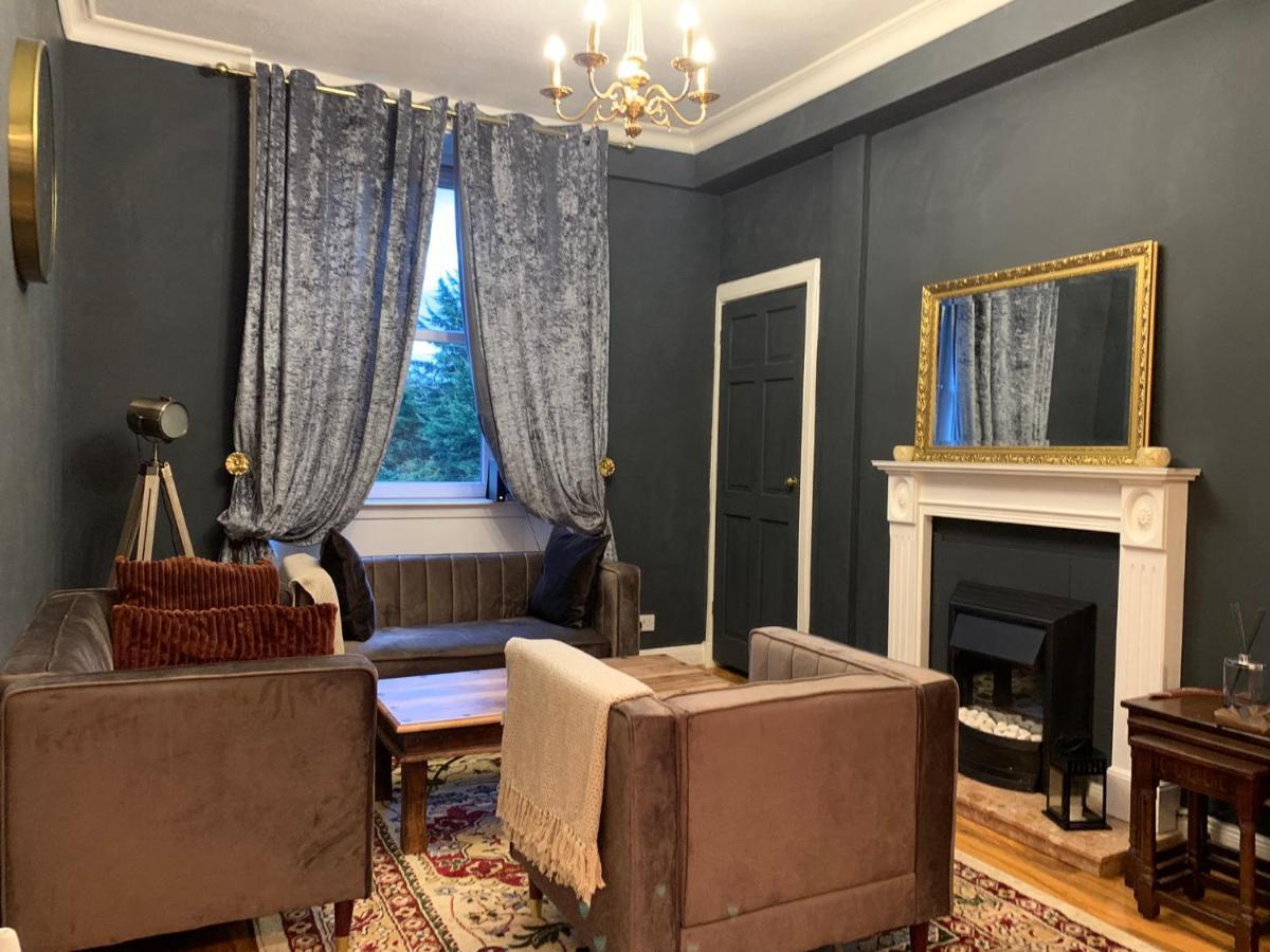 Glamours Stylish Victorian Apartment Near City Centre เอดินบะระ ภายนอก รูปภาพ